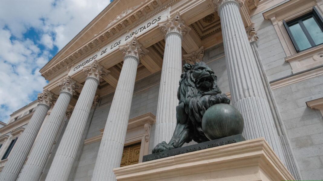 Jueces analizan si deben consultar al TC y al TJUE por la amnistía a la espera de que el Congreso la apruebe esta seman